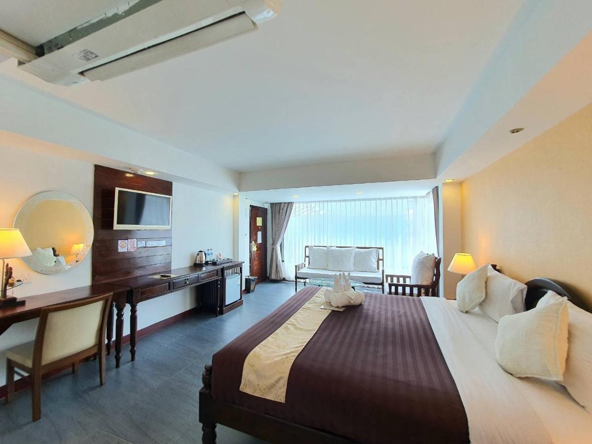 Goldenbell Hotel Chiangmai Chiang Mai Extérieur photo