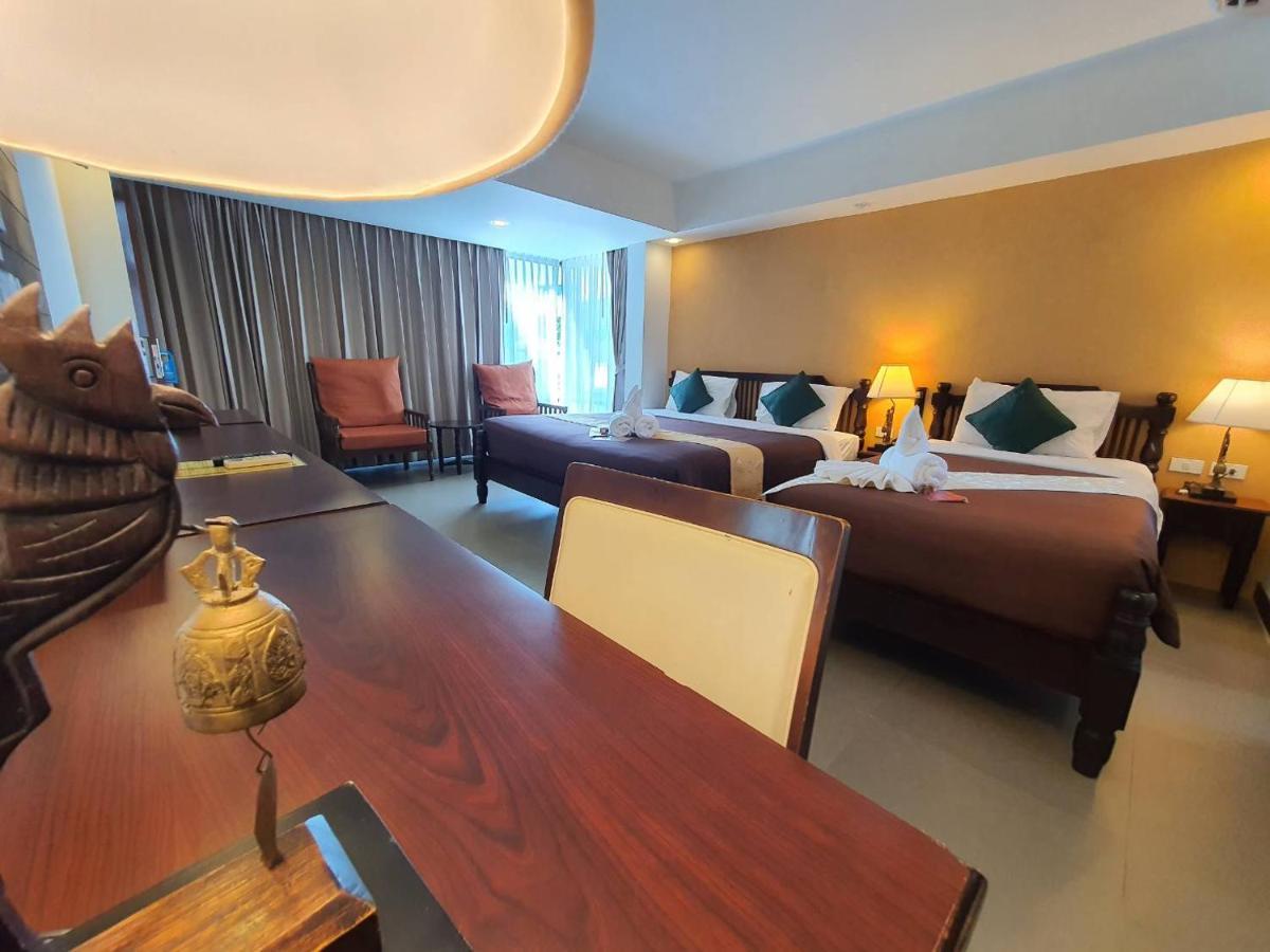 Goldenbell Hotel Chiangmai Chiang Mai Extérieur photo