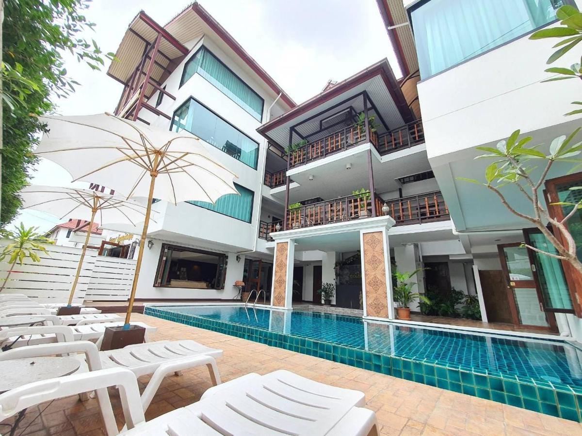 Goldenbell Hotel Chiangmai Chiang Mai Extérieur photo