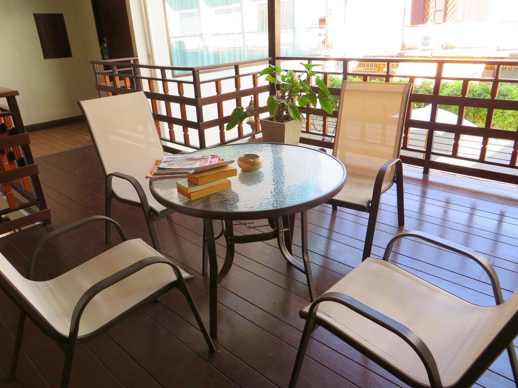 Goldenbell Hotel Chiangmai Chiang Mai Extérieur photo